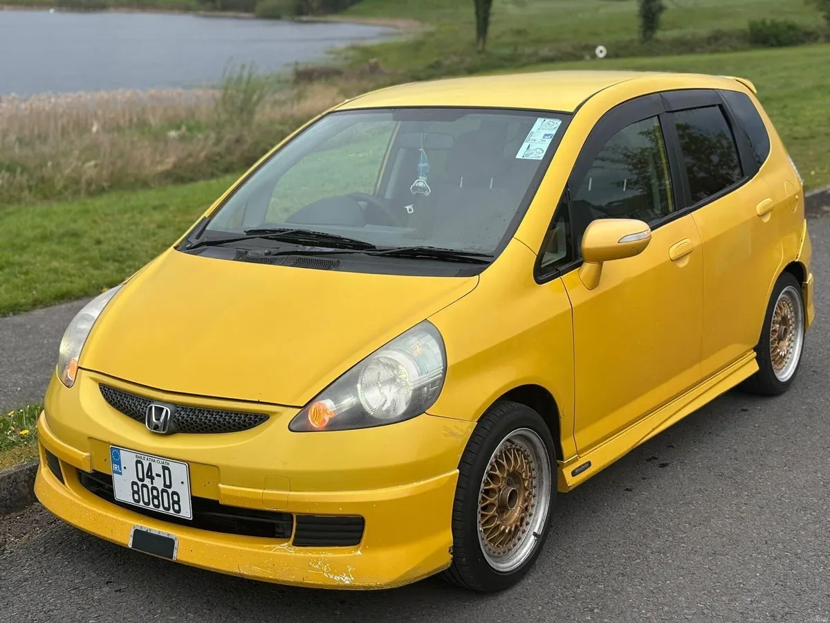 Honda Fit 1.3L petrol AUTOMATIC TAX 6/26 109k mile - Image 3