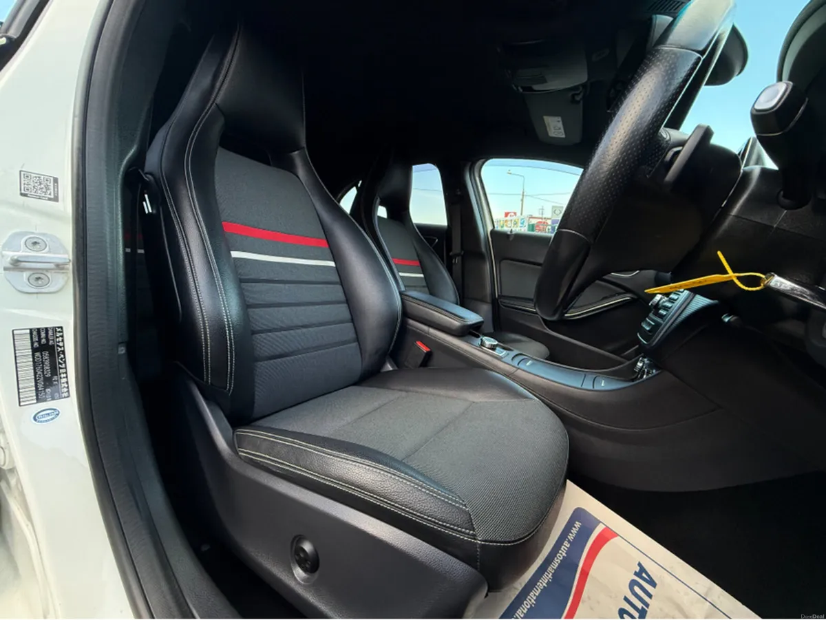 Mercedes-Benz A-Class A180 HALF LEATHER HEATED SEA - Image 4