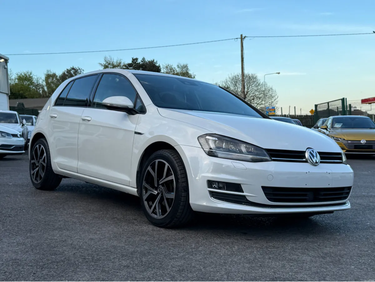 Volkswagen Golf 1.4 TSI AUTOMATIC - SPECIAL TAN LE - Image 3