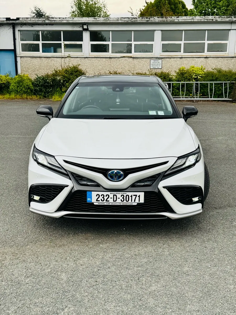 World Sports Edition - Top Spec - 5680km Only -New - Image 3