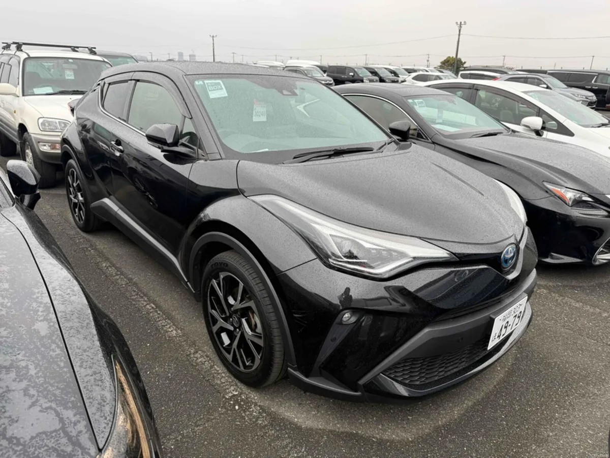 Toyota C-HR SOL AUTOMATIC HYBRID 1.8 PETROL //HIGH