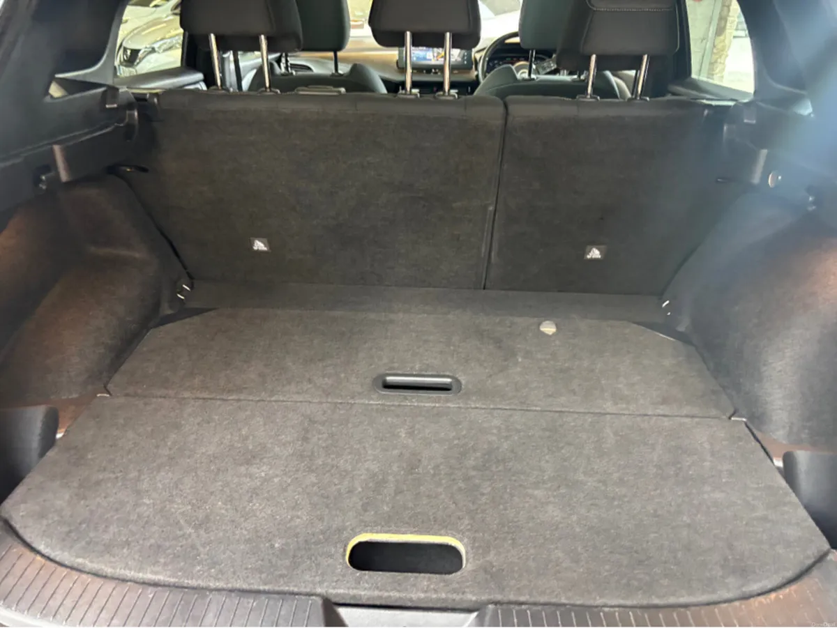Nissan Qashqai EPOWER SV PREMIUM GR R RR 4DR AUTO - Image 3