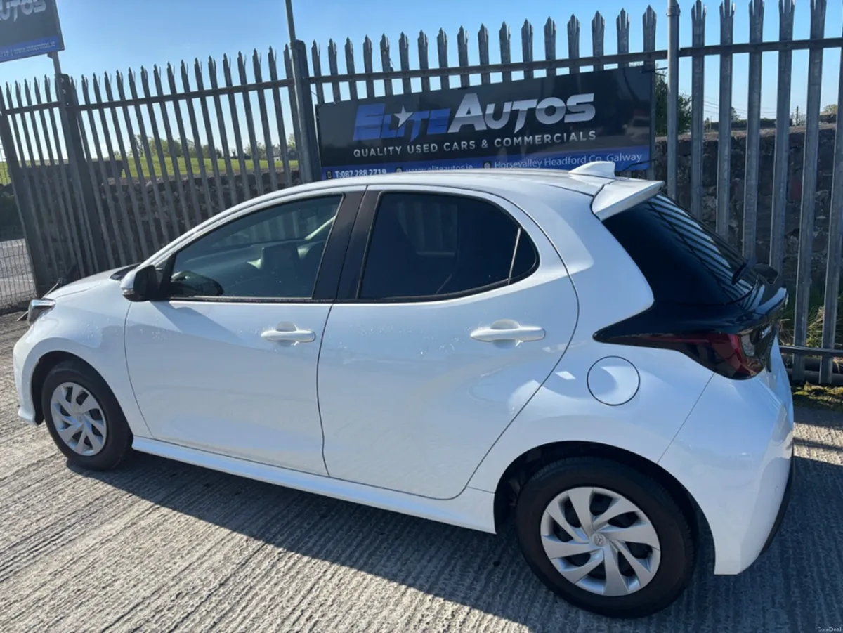 Toyota Yaris Yaris X 1.0 Automatic - Image 4