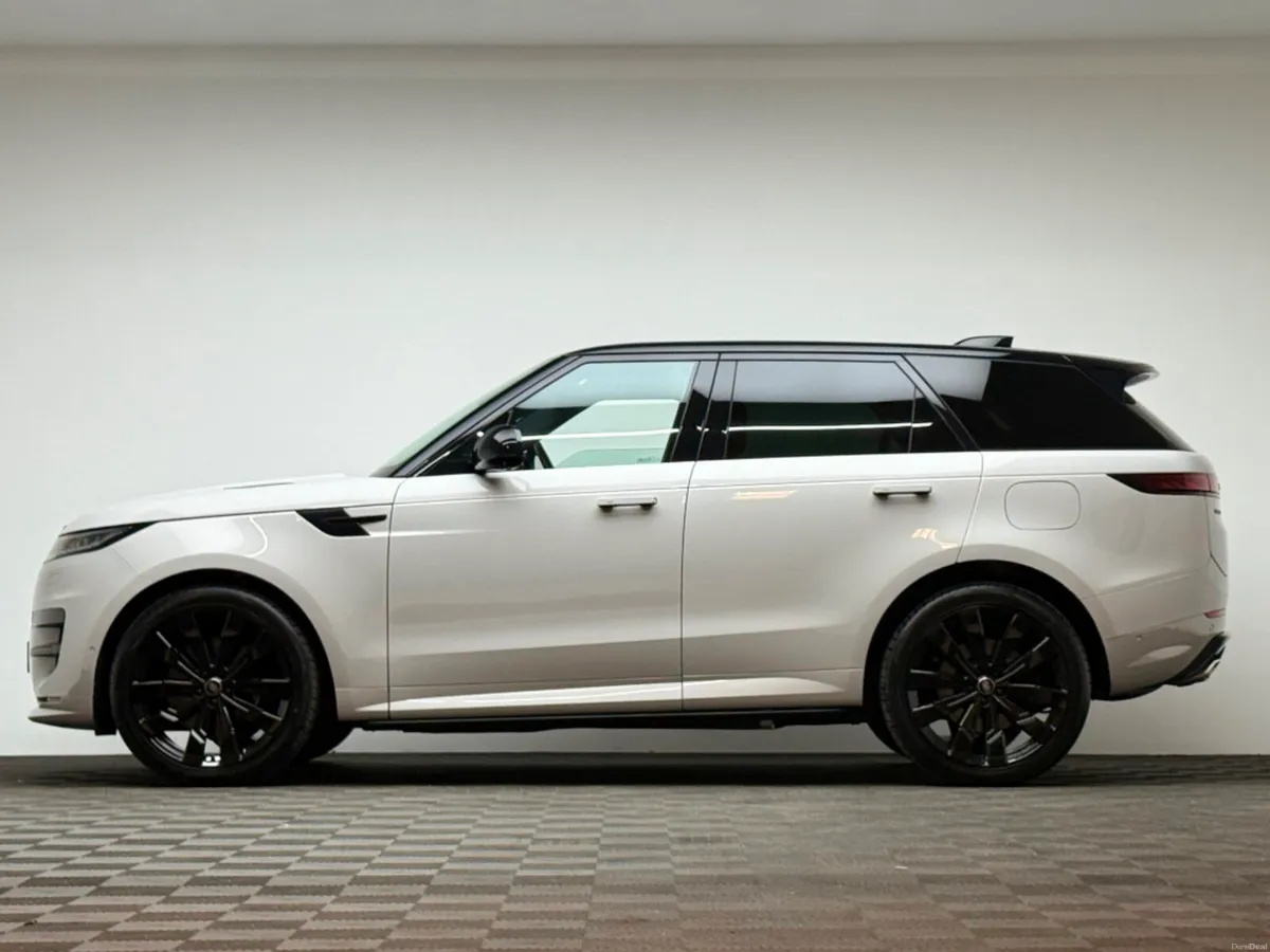 Land Rover Range Rover Sport DYNAMIC SE P460E *PAN - Image 4