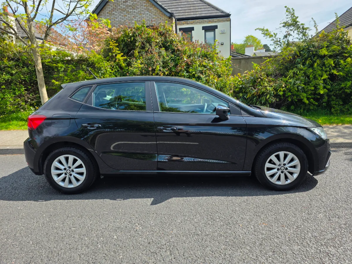 SEAT Ibiza 1.0mpi 75HP SE 5DR - Image 2