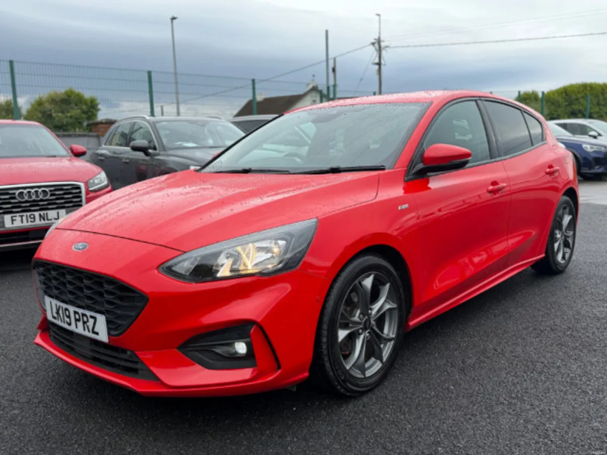 Ford Focus ST-LINE TDCI - Image 3