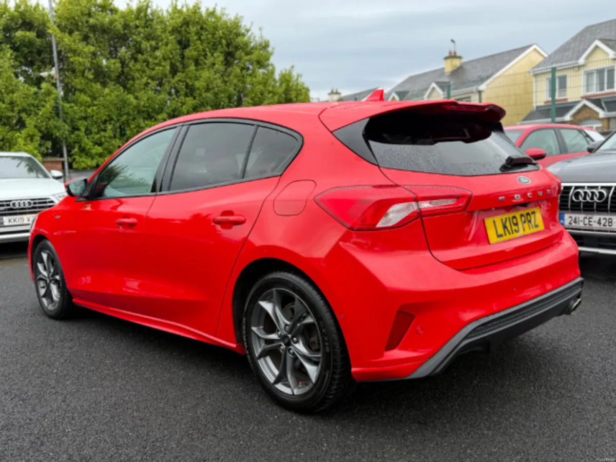 Ford Focus ST-LINE TDCI - Image 4