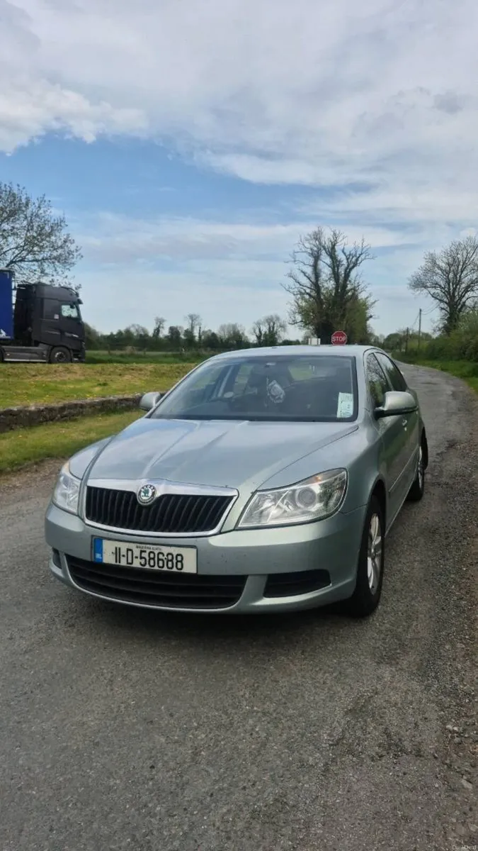 Skoda Octavia 2011 1.6 Petrol - Image 2