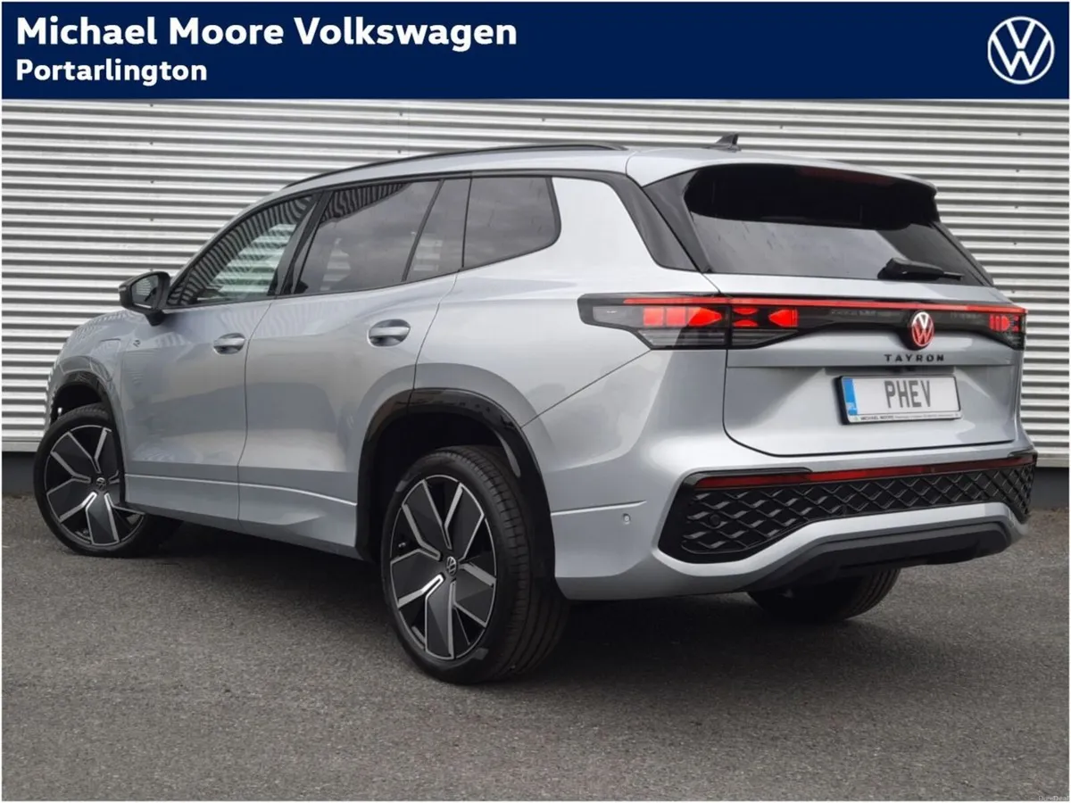 Volkswagen Tayron RL75 1.5 eHYBRID 204HP - Image 3