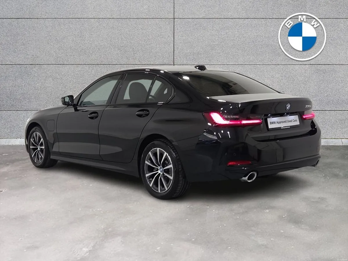BMW 3-Series 330e Sport Saloon - Image 3