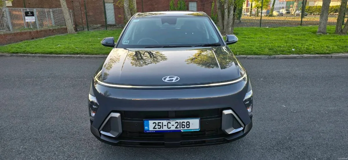 251 Hyundai Kona 1.6 Petrol Hibrid Automatic - Image 4