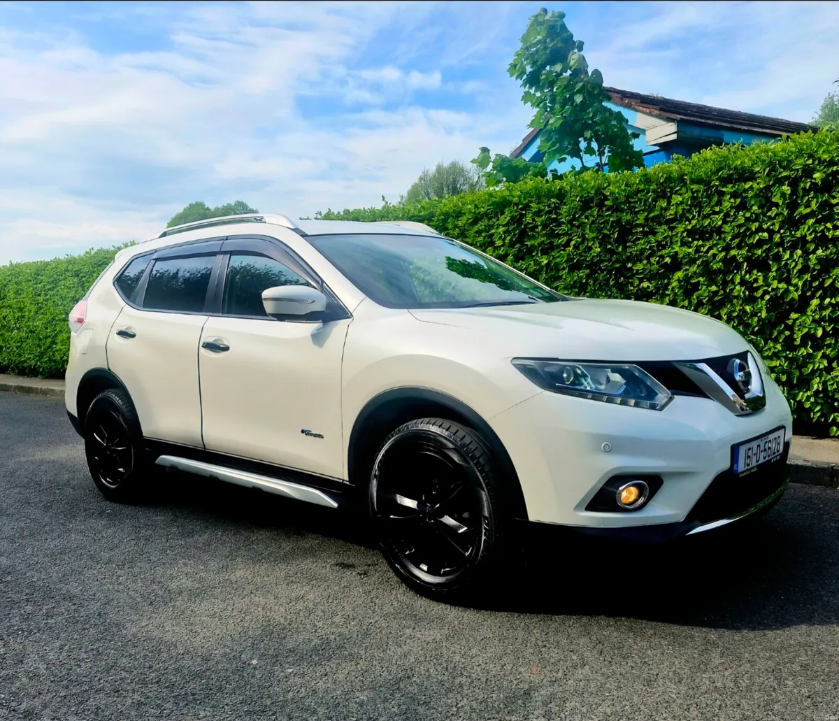 Nissan X-Trail**Hybrid**Auto**Pearl White - Image 1