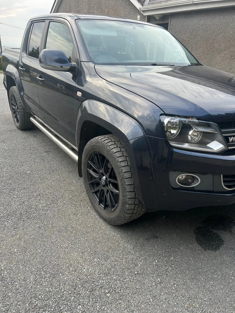 Vw Amarok 2.0 high line 4 motion pickup ,no vat !! - Image 1