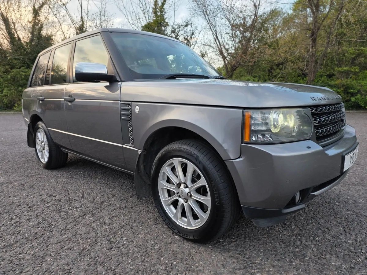 Land Rover Range Rover 2010 4.4 TDV8 1YR MOT FSH - Image 4