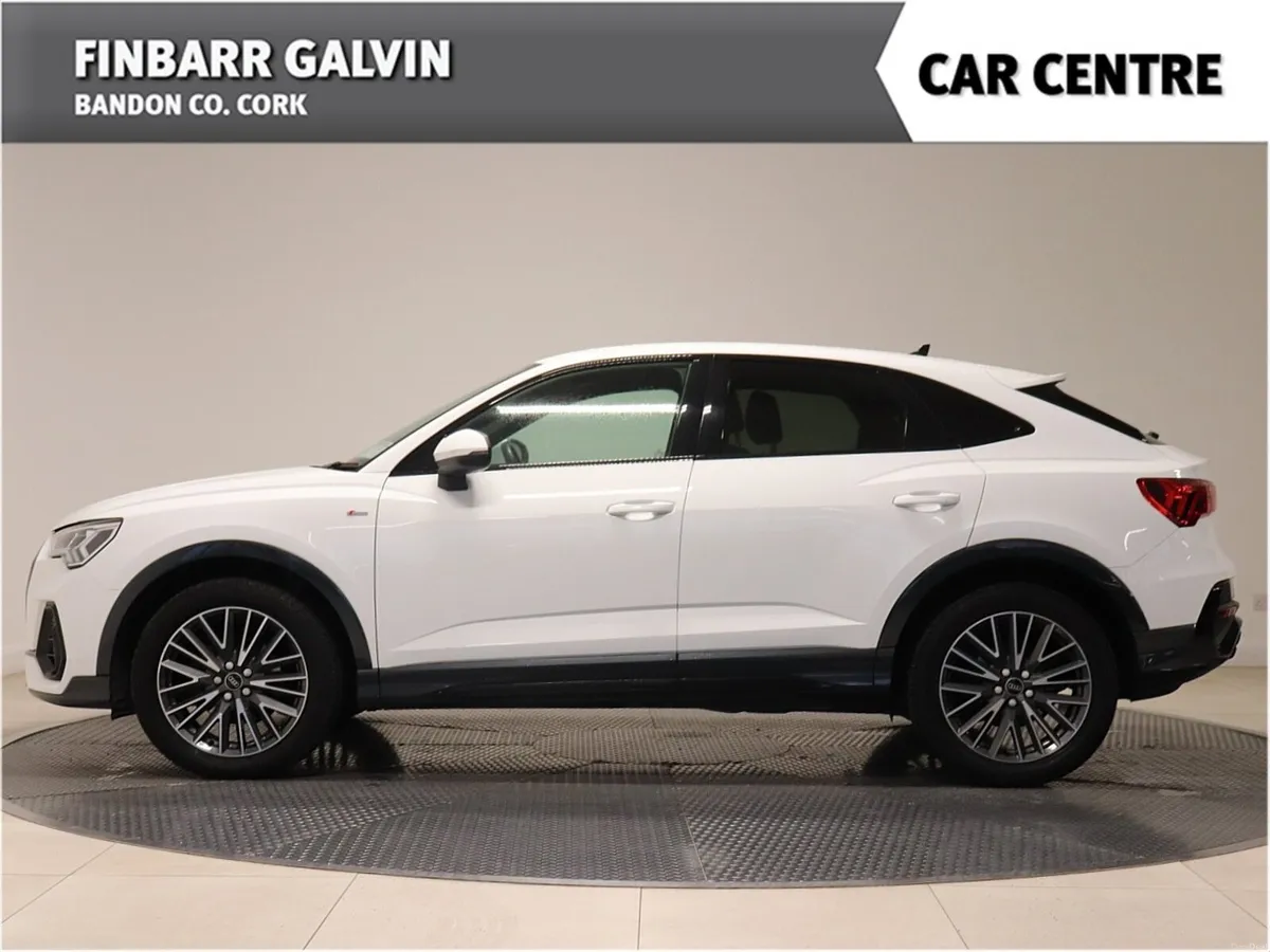 Audi Q3  35 TDI 150HP AUTO  S LINE - Image 3