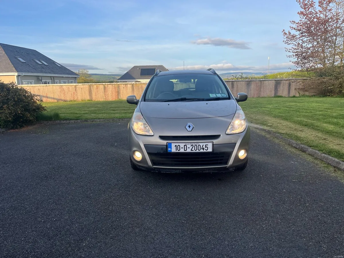2010 Renault Grand Clio 1.2 Petrol (small km) - Image 3
