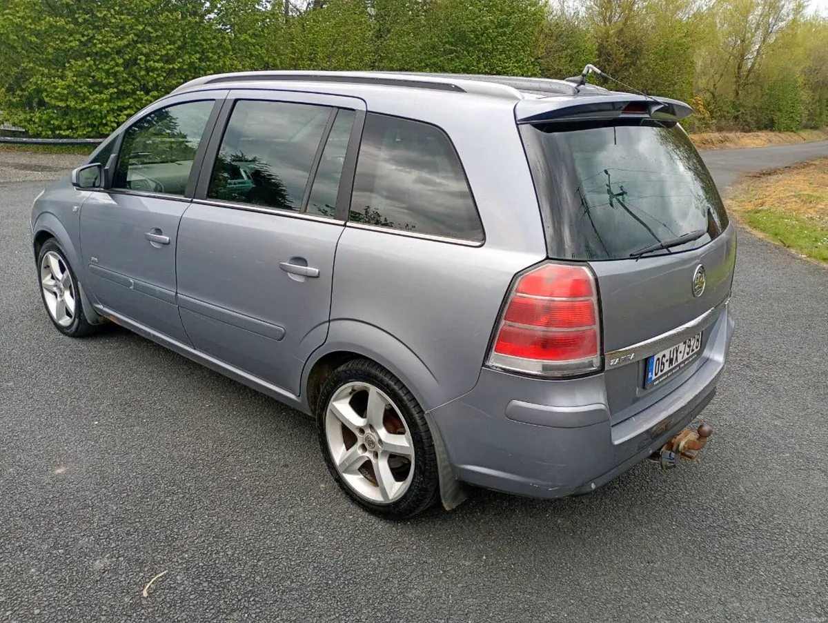 Opel Zafira Automatic 7 Seater - Image 4