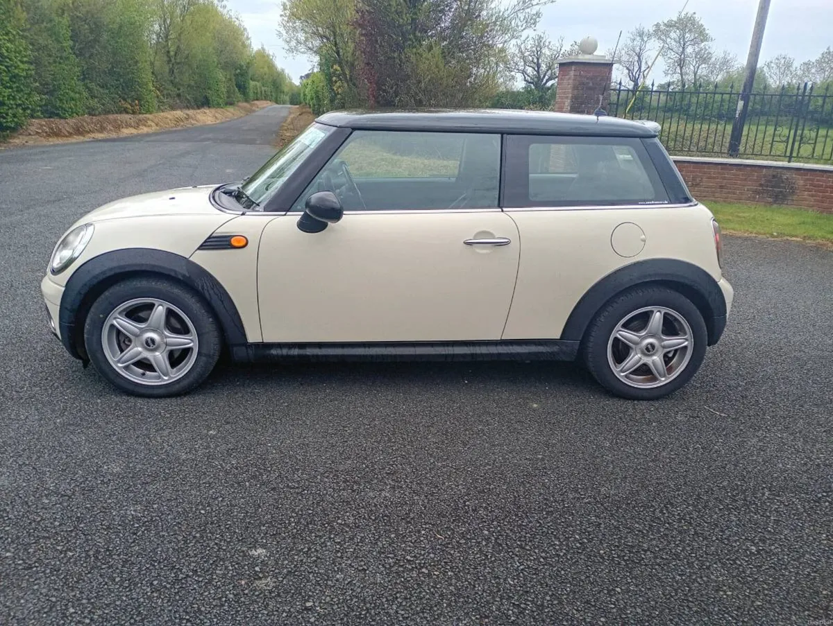 Mini Cooper - Image 3