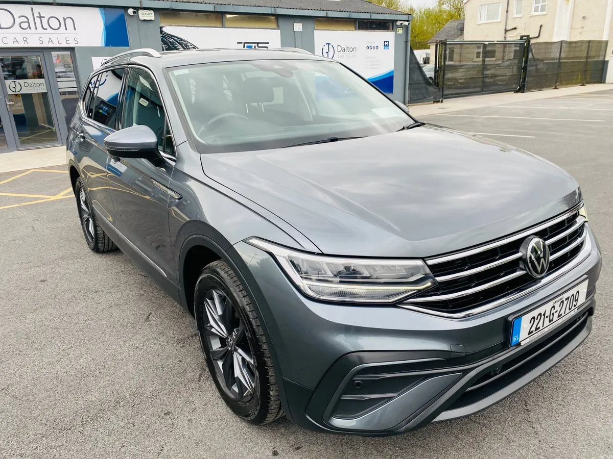 VOLKSWAGEN TIGUAN ALLSPACE 7 SEATER 2022 (221) - Image 3