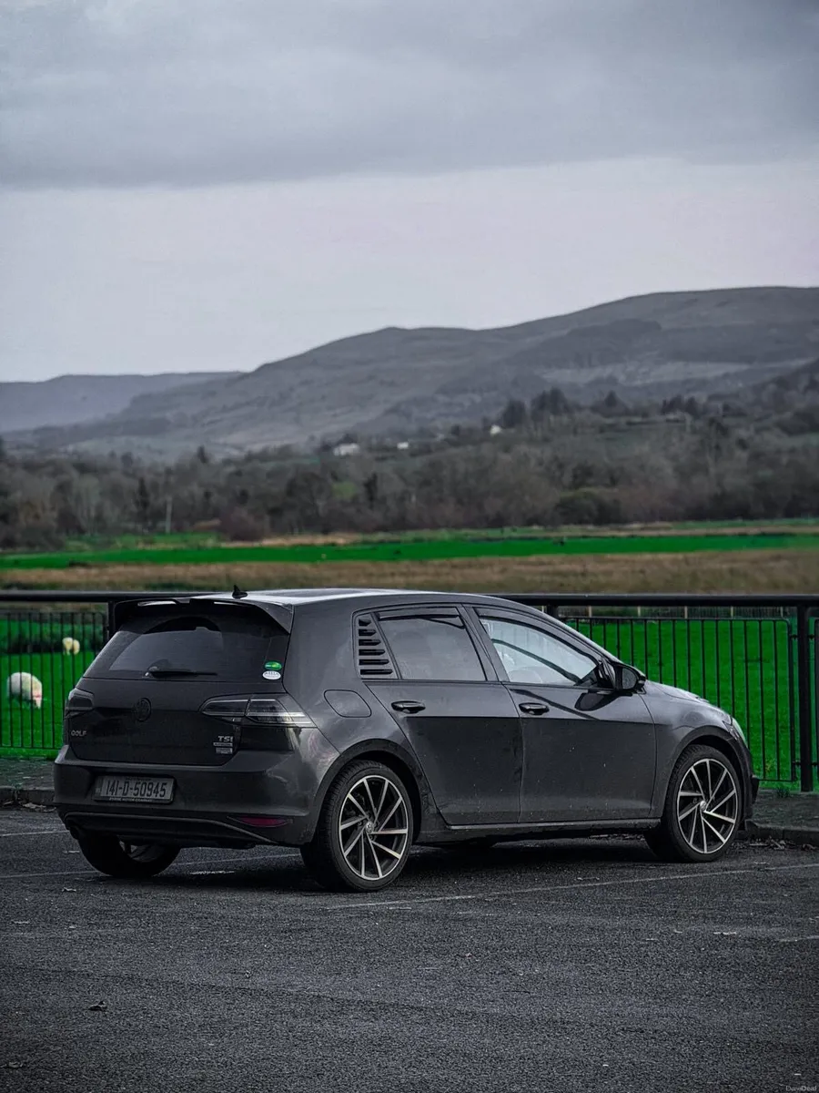 2014 Volkswagen Golf 1.2 Petrol TSI Automatic - Image 3