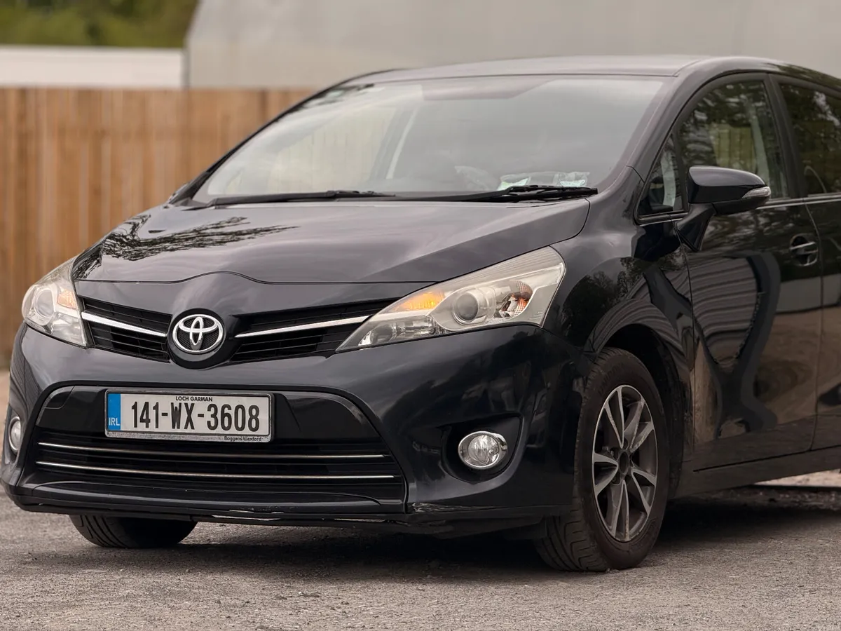 Toyota Verso 2014 Aura 1.6 Diesel NEW NCT&TAX - Image 4
