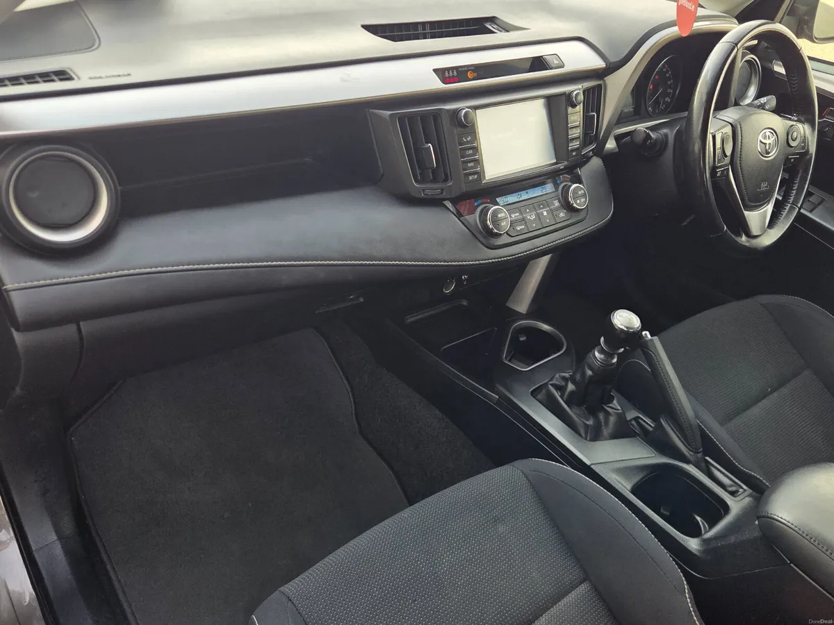 Toyota RAV4 2016 - Image 4