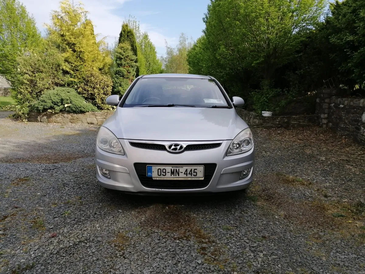 Hyundai i30 2009 - Image 2