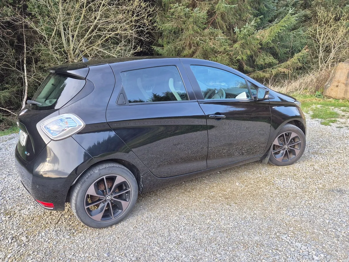 Renault Zoe Signature Nav - Image 4
