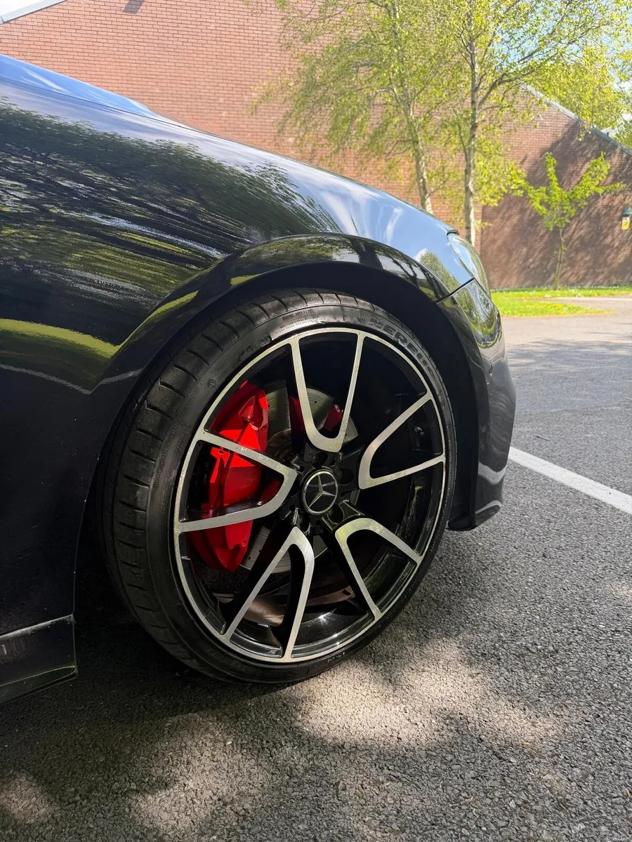 Car - Image 6