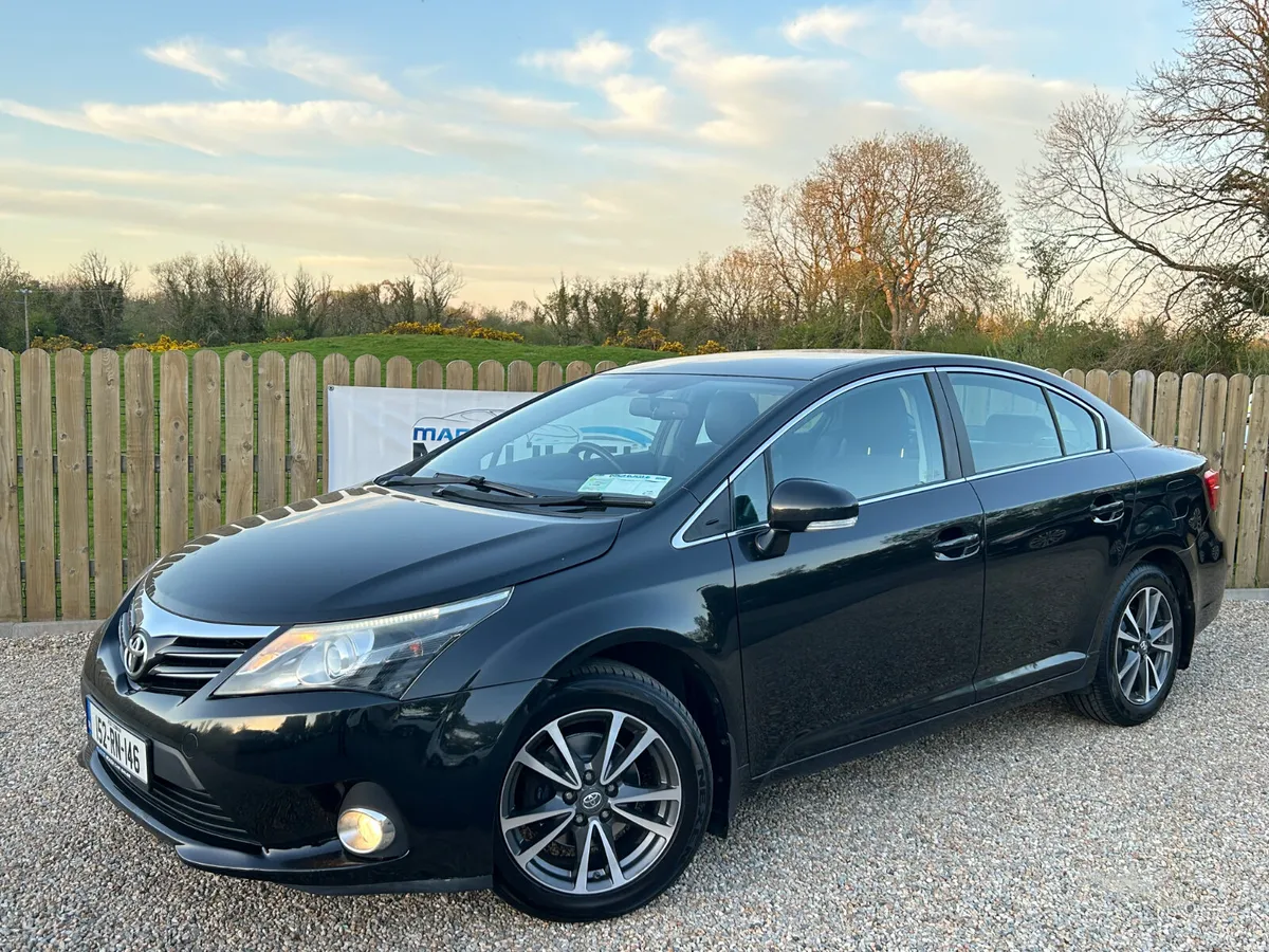 2015 Toyota Avensis 2.0 D4D Luna - Image 1