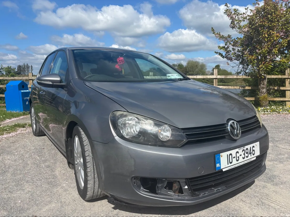 Volkswagen Golf 2010 - Image 3