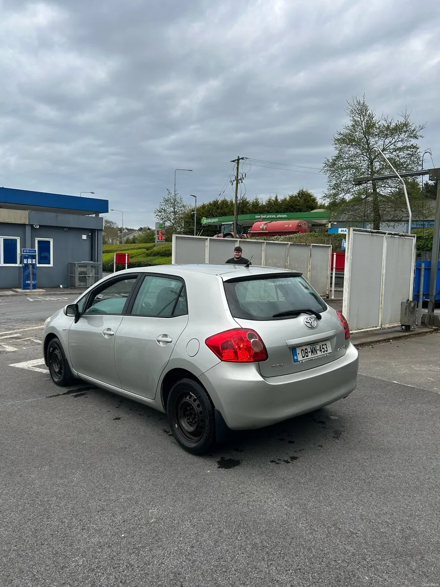 Toyota Auris - 1.4 Petrol - Fresh Nct and Tax - Image 3