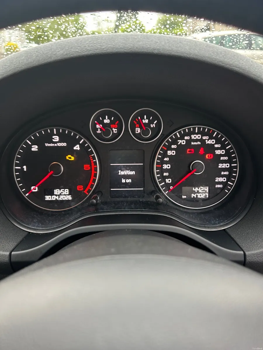 Audi A3 2010 - Image 2