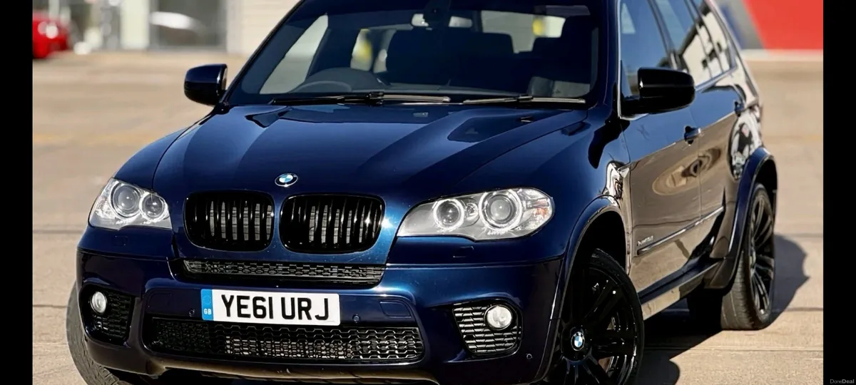BMW X5 2011