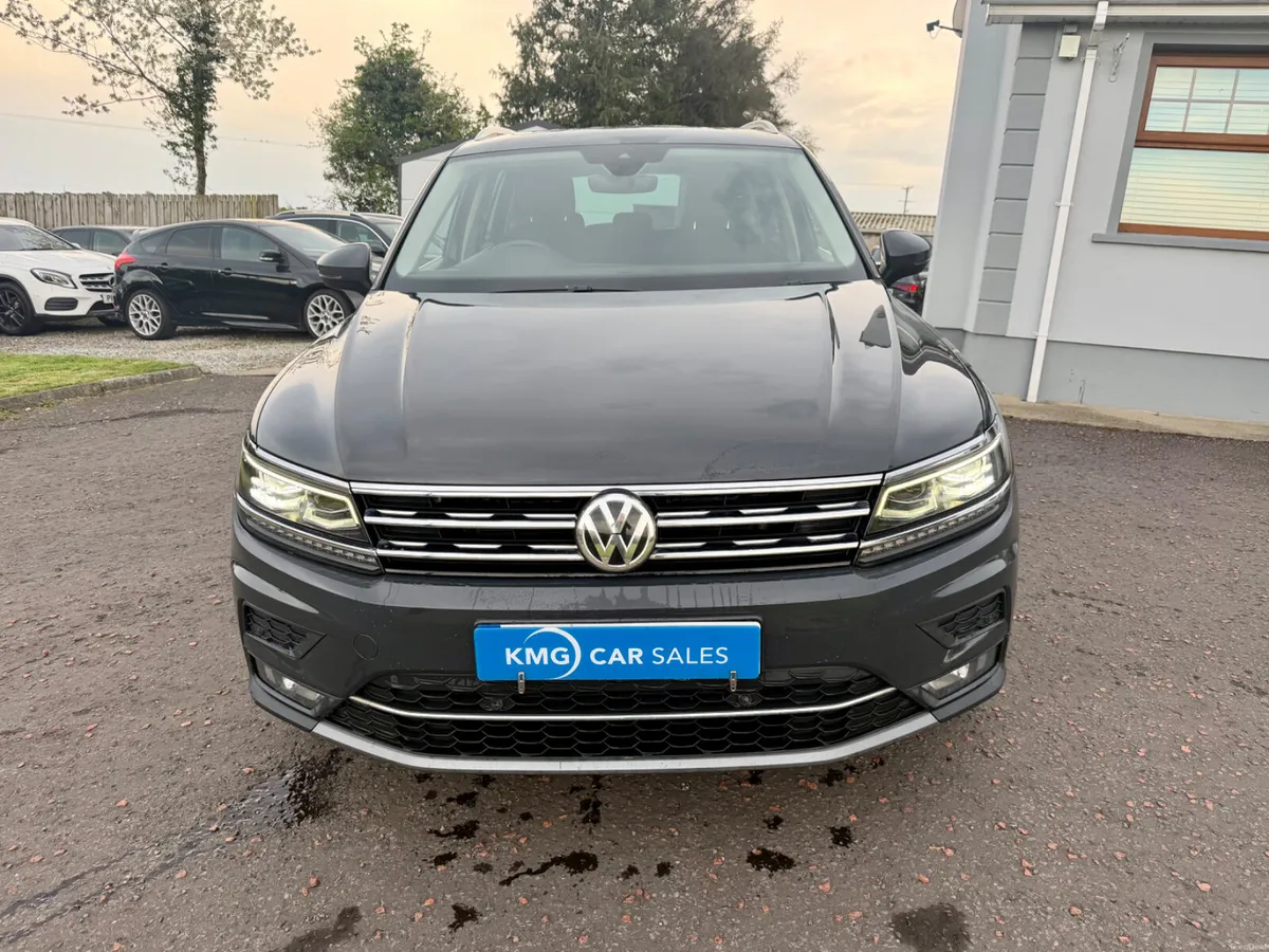 2019 Volkswagen Tiguan 2.0 TDI SEL - Image 2