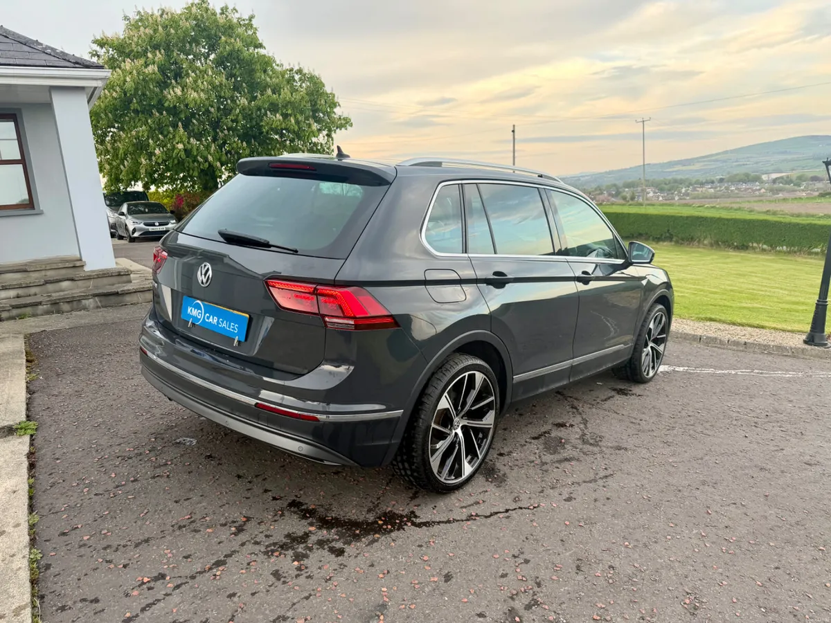 2019 Volkswagen Tiguan 2.0 TDI SEL - Image 5
