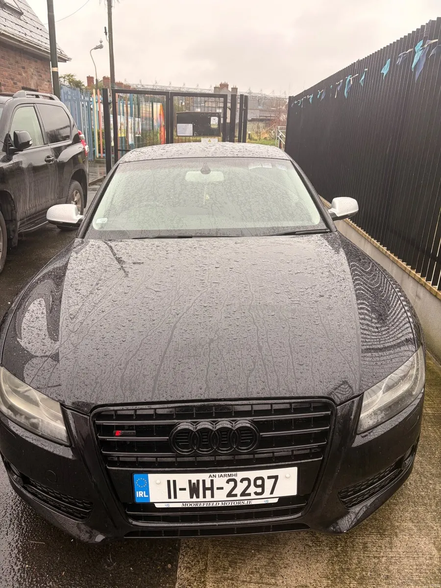Audi A5 2011 - Image 1