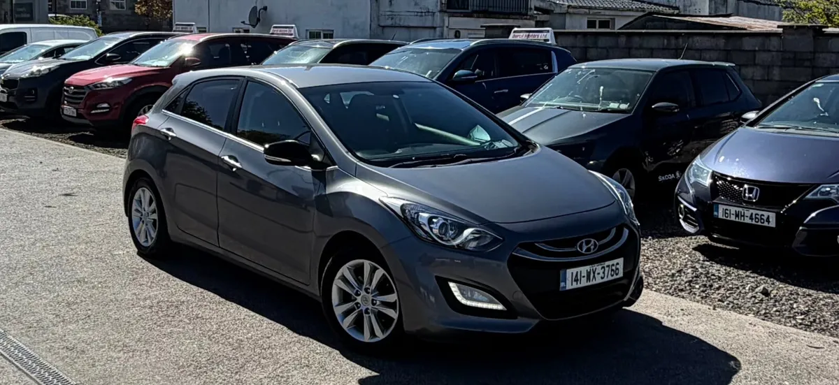 14 Hyundai i30 1.4petrol - Image 1
