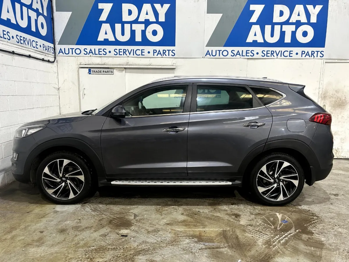 Hyundai Tucson EXECUTIVE PLUS 5DR - Image 4