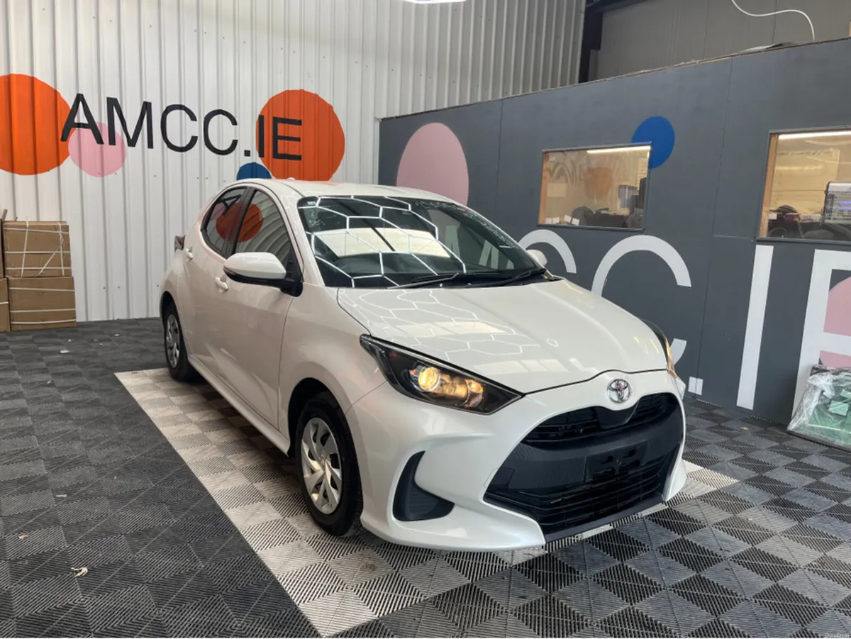 Toyota Yaris 2021 TOYOTA YARIS X 1.0 AUTOMATIC / R - Image 1