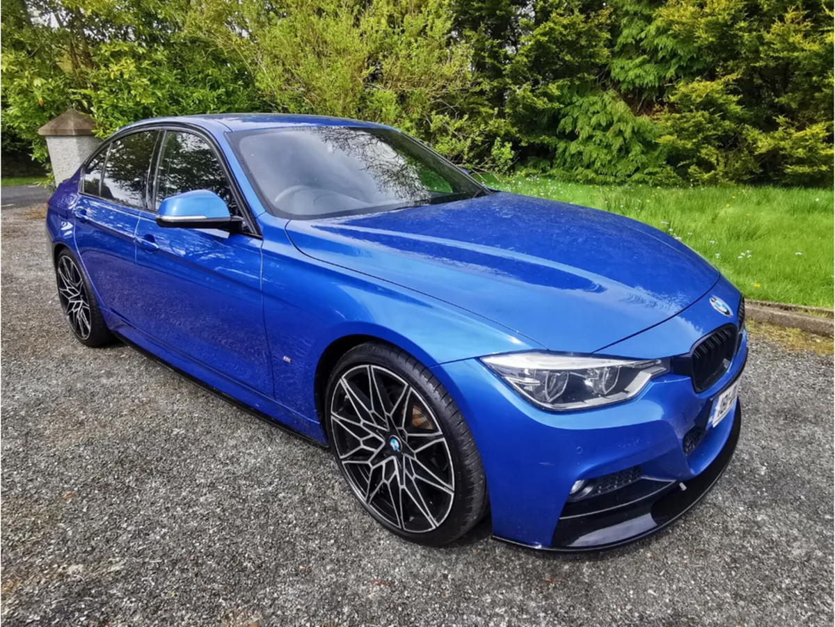 BMW 3-Series M SPORT AUTO Hybrid - Image 3