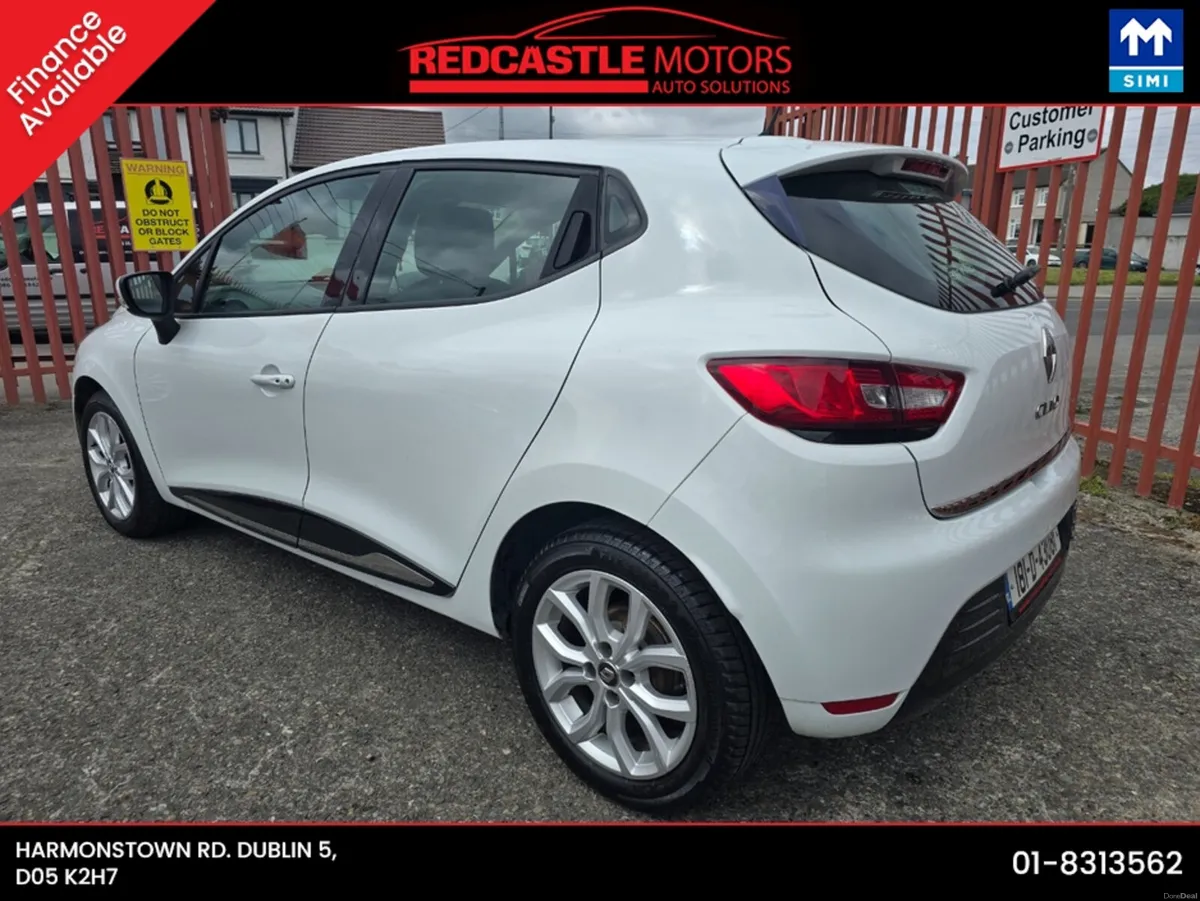 Renault Clio IV DYNAMIQUE NAV 1.2 PETR 4DR - Image 3