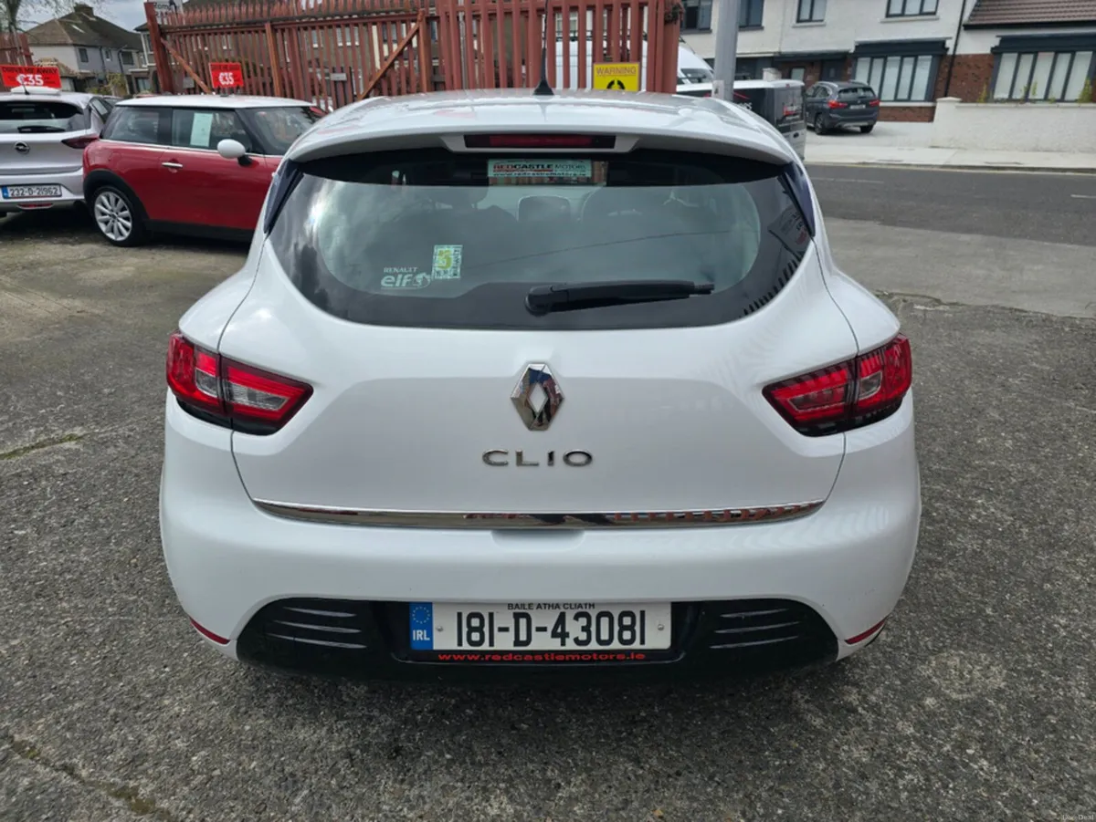 Renault Clio IV DYNAMIQUE NAV 1.2 PETR 4DR - Image 4