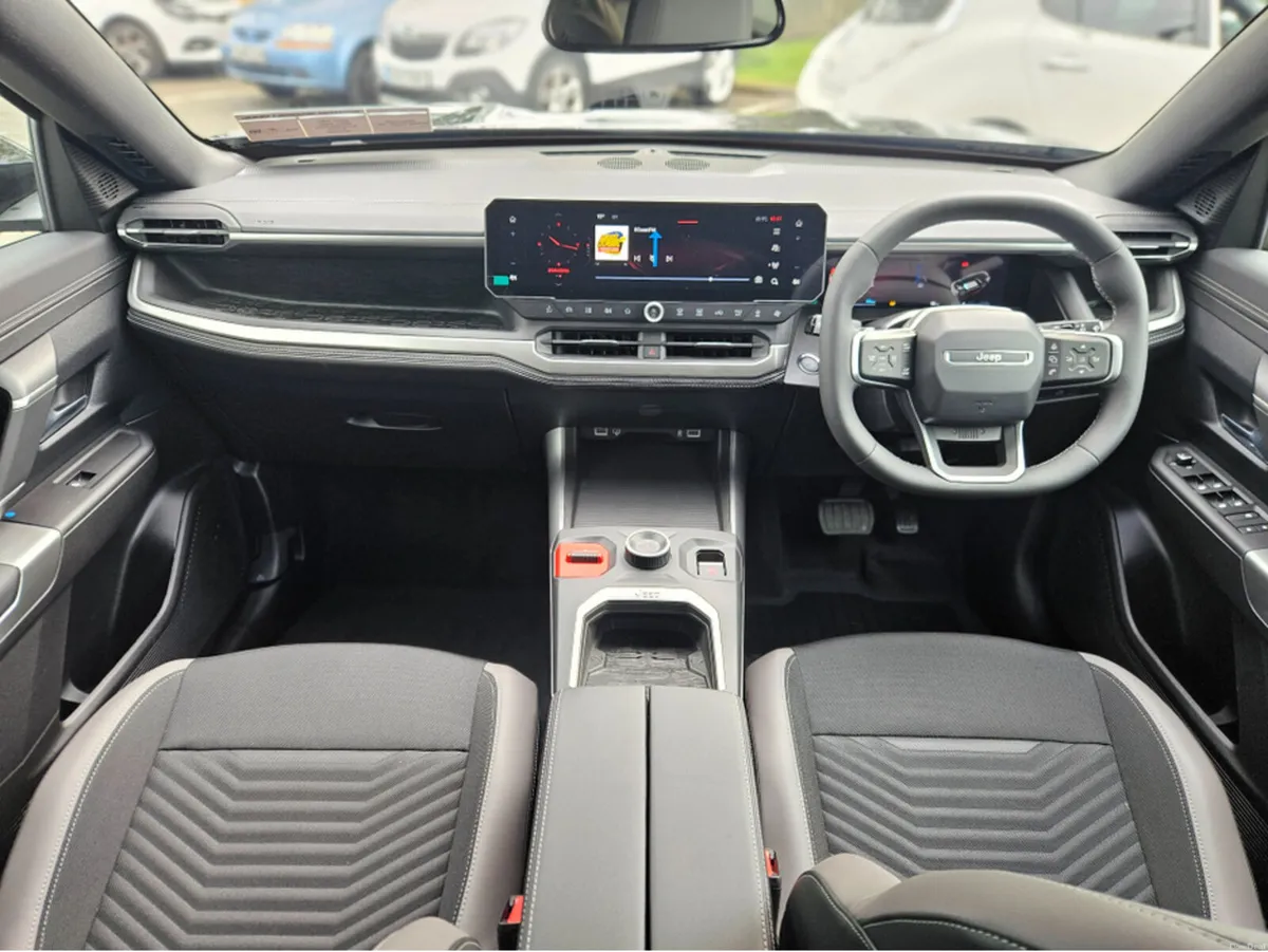 Jeep Compass FIRST EDITION ELECTRIC 74KWH 21 - Image 2