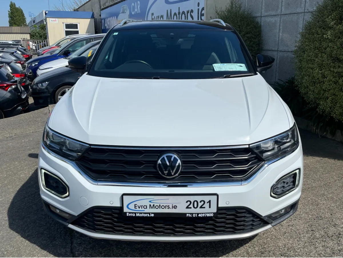 Volkswagen T-Roc STLYE AUTOMATIC 2.0 DIESEL //LOW - Image 2
