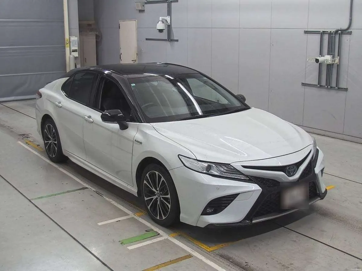 Toyota Camry WS AUTOMATIC HYBRID 2.5 PETROL //REVE