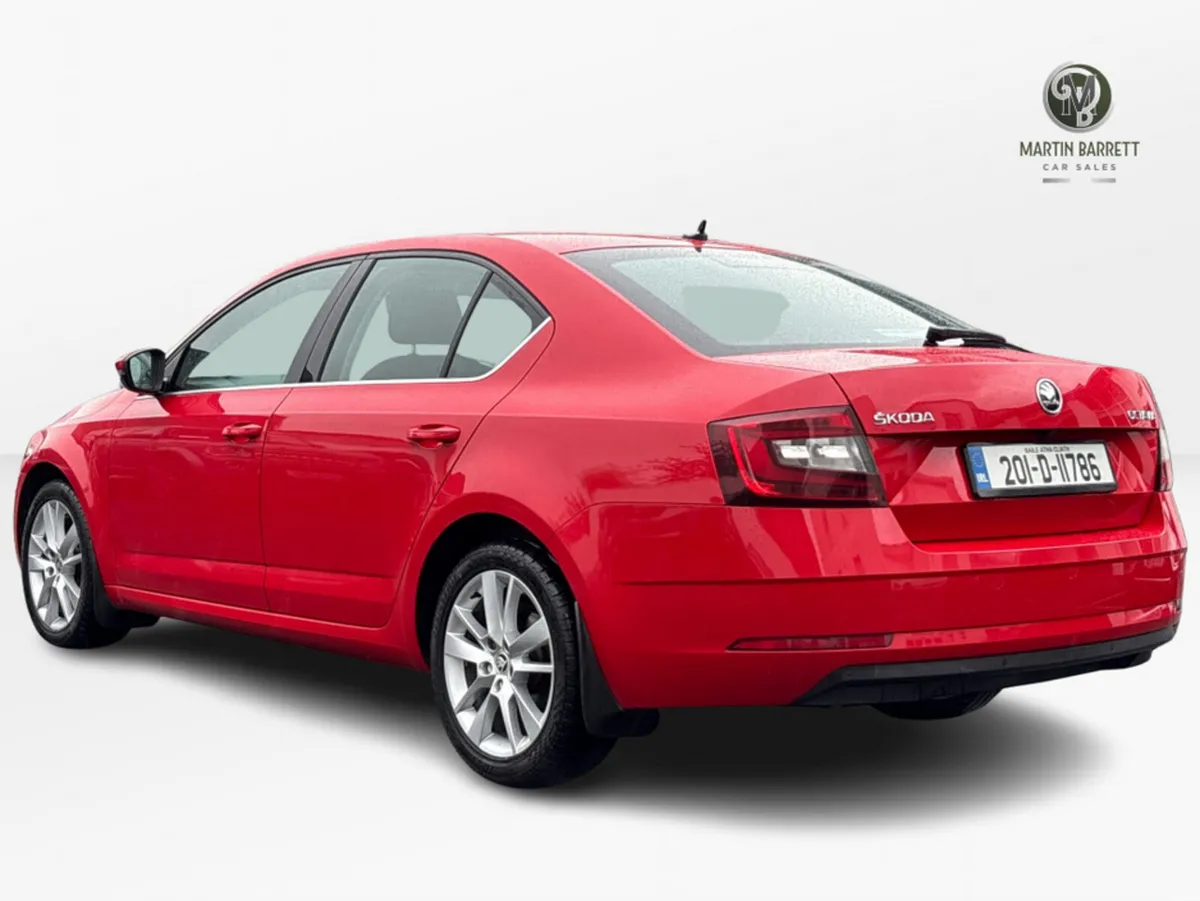 Skoda Octavia STYLE 1.6 TDI 115HP 4DR - Image 4