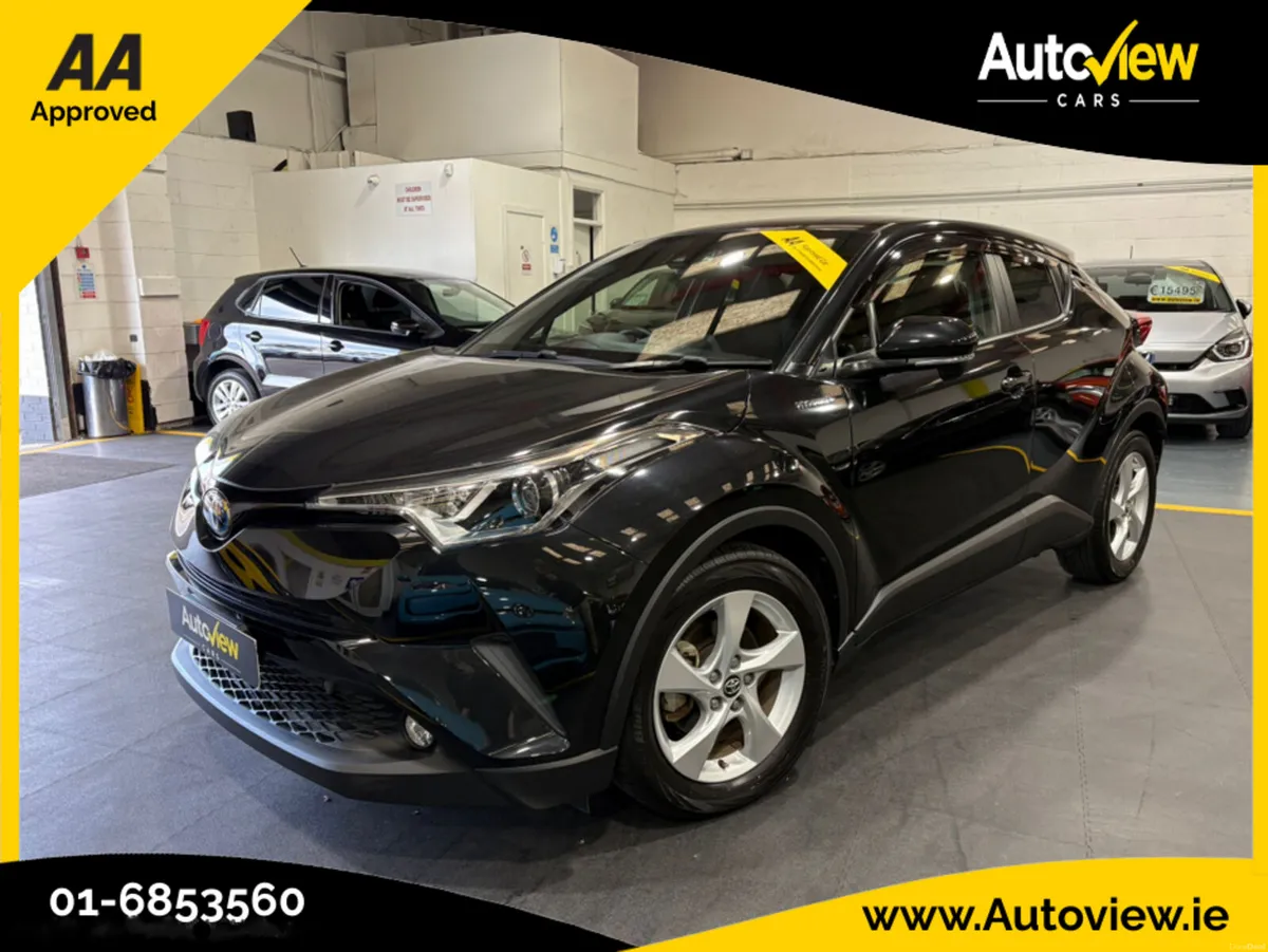 Toyota C-HR 1.8 Self-Charging Hybrid. AA APPROVED - Image 4