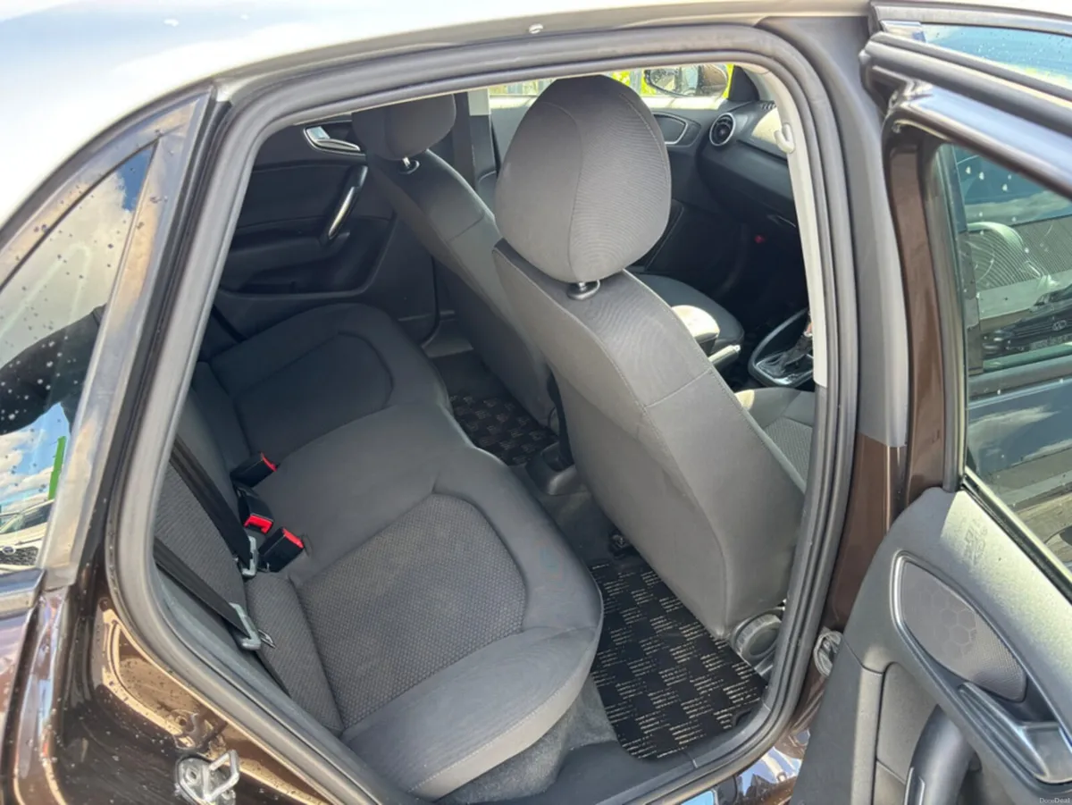 Audi A1 1.4 TFSI Automatic 125hp 2013 - Image 6