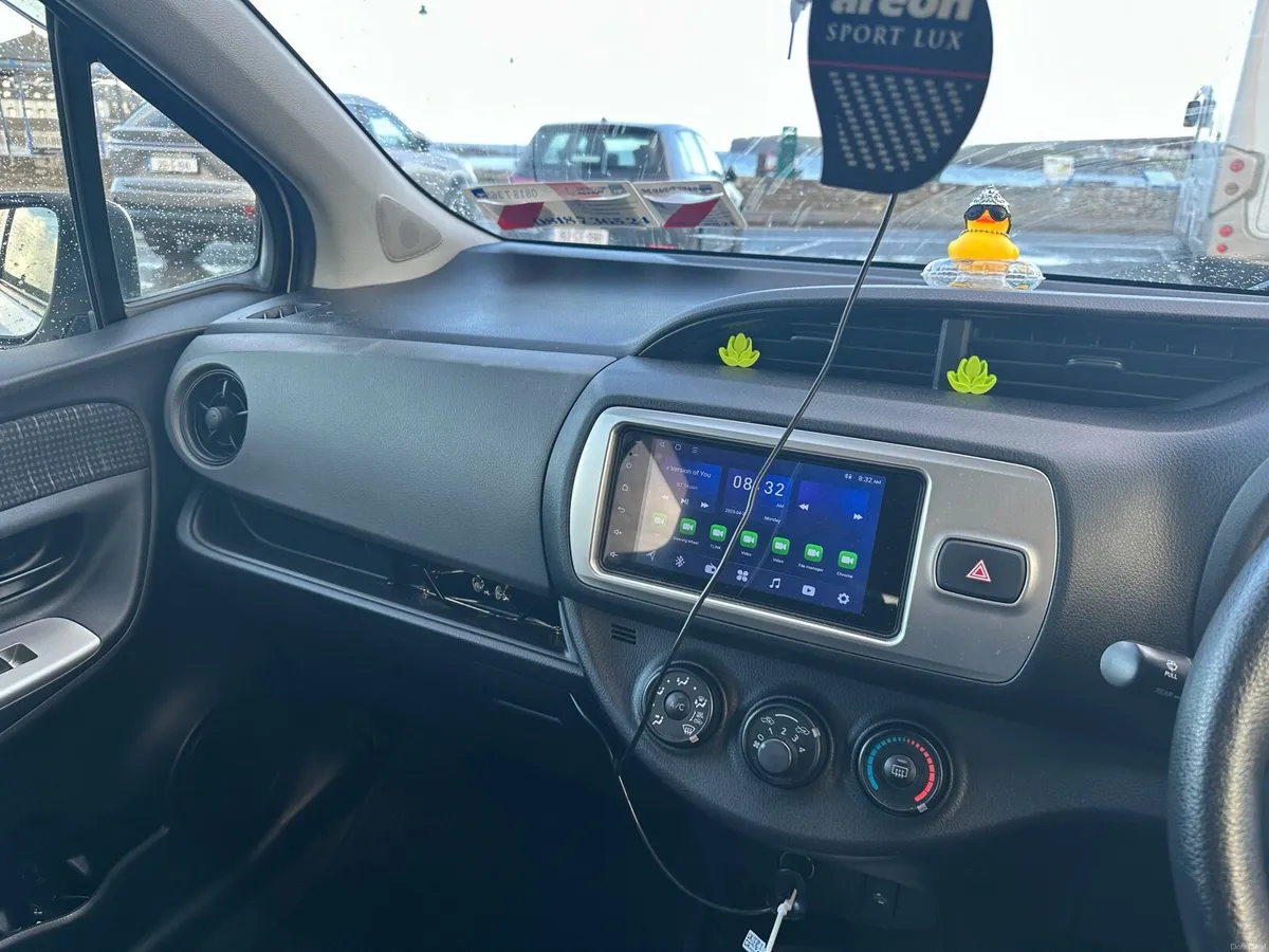 Toyota Vitz 2016 automatic - Image 2